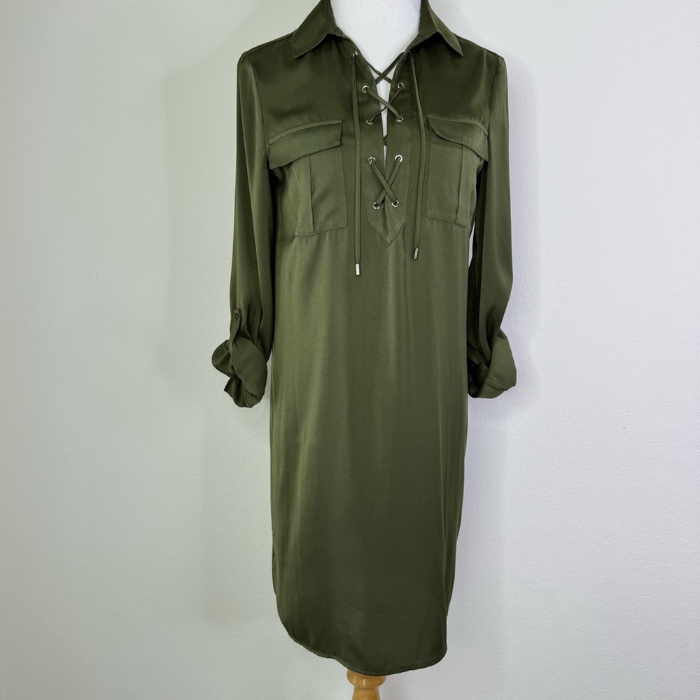 Laundry By Shelli Segal Lace Up Satin Dress